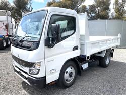 2024 Fuso Canter 615 Tipper white