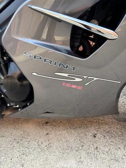 2008 Triumph
                Sprint ST 1050