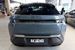 2024 Peugeot
3008 GT Premium Hybrid