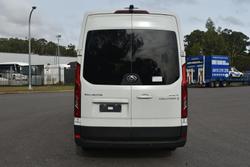 2024 LDV Deliver 9 MY24 Blanc White