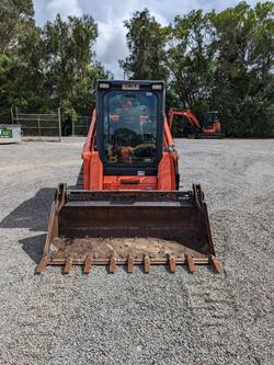 2022 Kubota Svl75 Orange