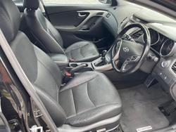 2014 Hyundai Elantra Premium MD3 Phantom Black