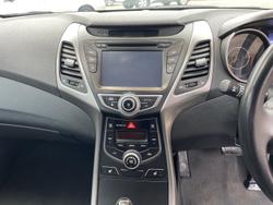 2014 Hyundai Elantra Premium MD3 Phantom Black