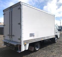 2023 Fuso Canter 515 White