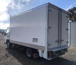 2023 Fuso Canter 515 White
