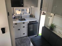 2024 JB Caravans Beat The Price Rise - Gator 14' Hybrid Full Off-Road Caravan