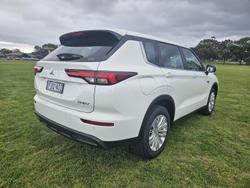 2024 Mitsubishi Outlander PHEV ES ZM MY24 AWD White