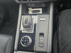 2024 Mitsubishi Outlander PHEV ES