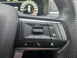 2024 Mitsubishi Outlander PHEV ES