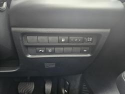 2024 Mitsubishi
Outlander PHEV ES