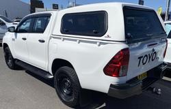 2019 Toyota
Hilux SR