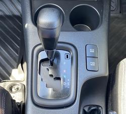 2019 Toyota
Hilux SR