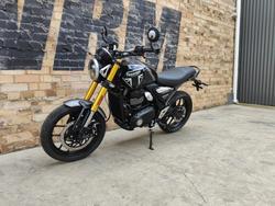 2025 TRIUMPH SPEED 400 ROAD BLACK