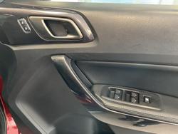 2021 Ford
                Everest Titanium