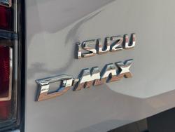2025 Isuzu D-MAX LS-U