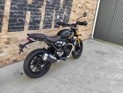 2025 TRIUMPH SCRAMBLER 400 X DUAL PURPOSE BLACK