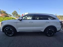 2025 Kia
Sorento Sport