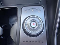 2025 Kia
Sorento Sport