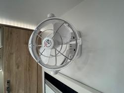 2025 Golf Grand Tourer 556 Gt