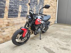 2025 TRIUMPH TRIDENT 660 ROAD RED