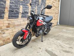 2025 TRIUMPH TRIDENT 660 ROAD RED