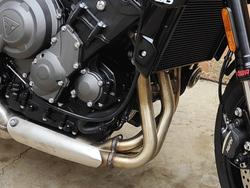 2025 TRIUMPH TRIDENT 660 ROAD RED