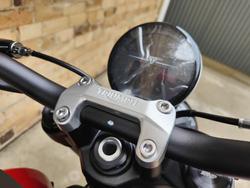 2025 TRIUMPH TRIDENT 660 ROAD RED