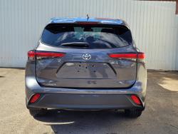 2021 Toyota
                Kluger GX