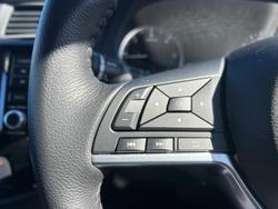 2024 Nissan
Navara PRO-4X