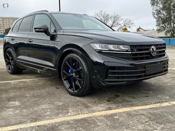 2024 Volkswagen
                Touareg R