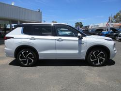 2024 Mitsubishi Outlander PHEV Exceed Tourer