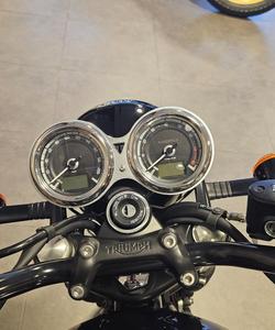 2025 Triumph Bonneville T120 Black Bonneville Black