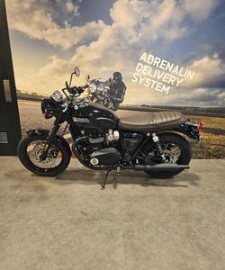 2025 Triumph Bonneville T120 Black Bonneville Black