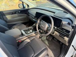 2025 Kia
                Carnival GT-Line HEV