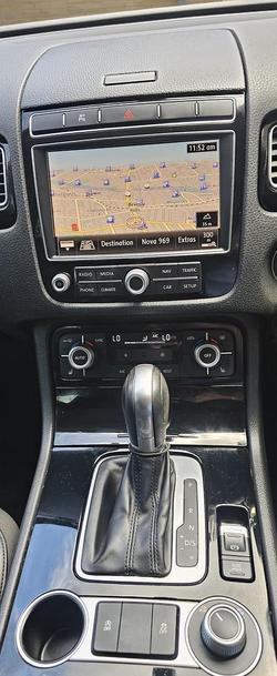 2015 Volkswagen Touareg 150TDI 7P MY15 Four Wheel Drive Pure White