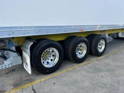 2016 Maxitrans 34 Pallet -18 High Cube Reefer, Roller Door, Tail Gate Yellow