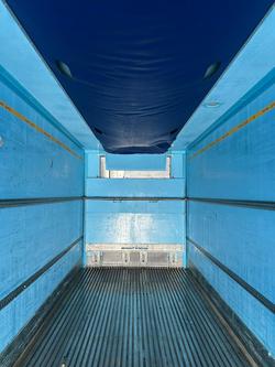 2016 Maxitrans 34 Pallet -18 High Cube Reefer, Roller Door, Tail Gate Yellow