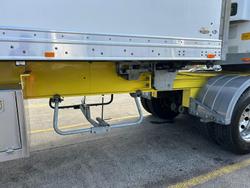 2016 Maxitrans 34 Pallet -18 High Cube Reefer, Roller Door, Tail Gate Yellow