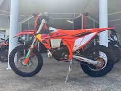 2025 KTM 300 EXC Champion Edition EXC TBI Orange
