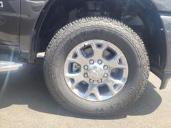 2023 RAM
                2500 Laramie