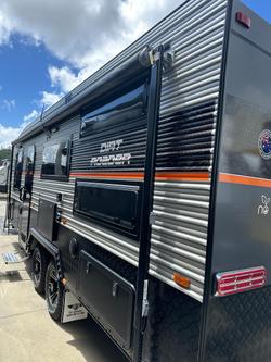 2025 JB Caravans Dirt Roader Family 22.0