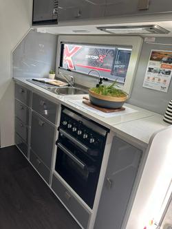 2025 JB Caravans Dirt Roader Family 22.0