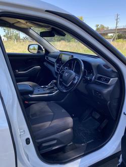2021 Toyota
Kluger GX