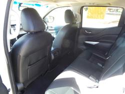 2015 Nissan
Navara ST-X