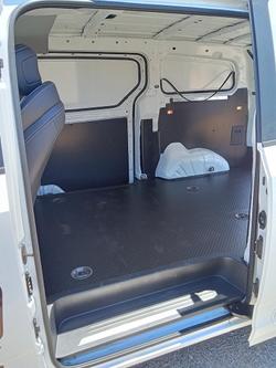 2024 LDV G10 + SV7C MY24 Blanc White