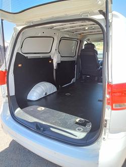 2024 LDV G10 + SV7C MY24 Blanc White