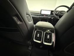 2024 Kia
                Sorento HEV GT-Line