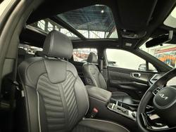 2024 Kia
Sorento HEV GT-Line