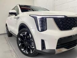 2024 Kia
Sorento HEV GT-Line