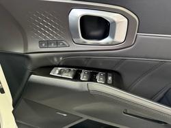 2024 Kia
Sorento HEV GT-Line